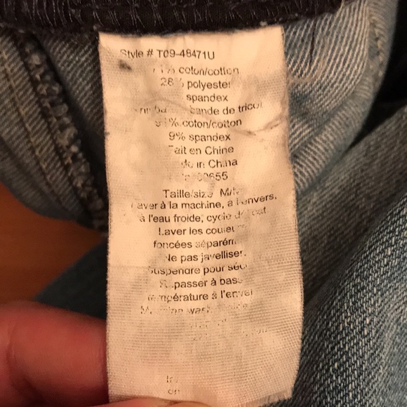 Thyme maternity medium capri jeans - Picture 6 of 6